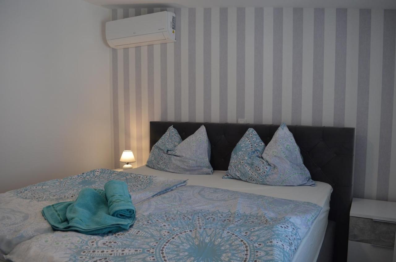 Apartments Korina Цриквеница Экстерьер фото