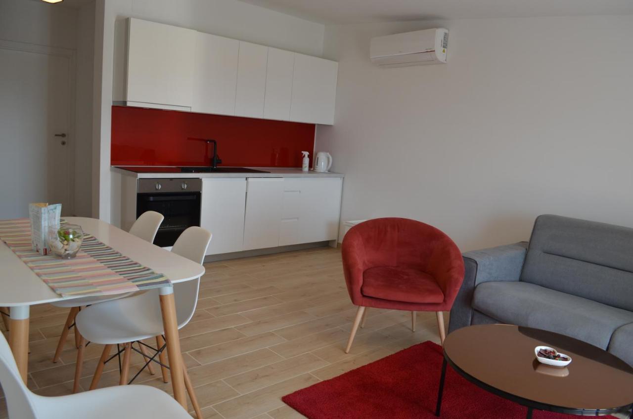 Apartments Korina Цриквеница Экстерьер фото